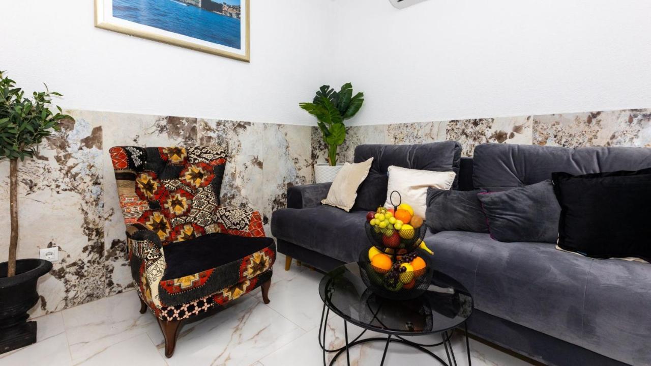 Apartment Rose Pool Deluxe Dubrovnik Extérieur photo