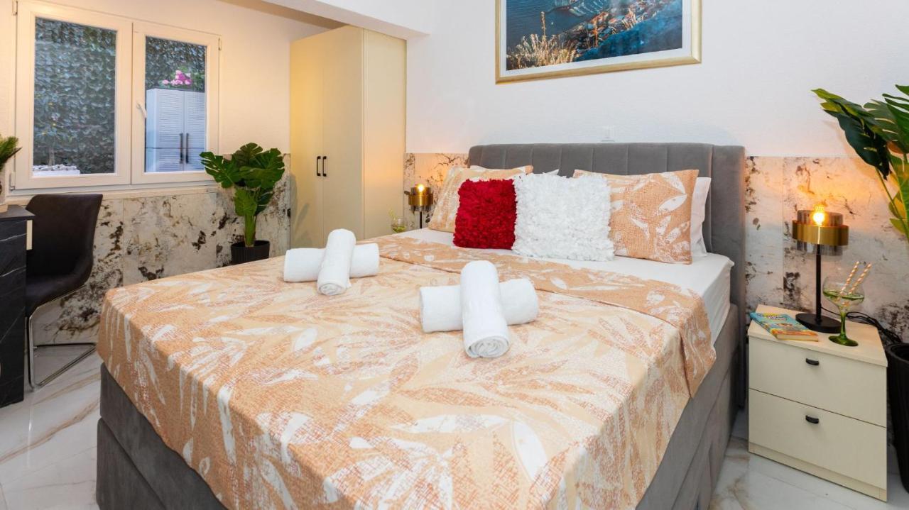Apartment Rose Pool Deluxe Dubrovnik Extérieur photo